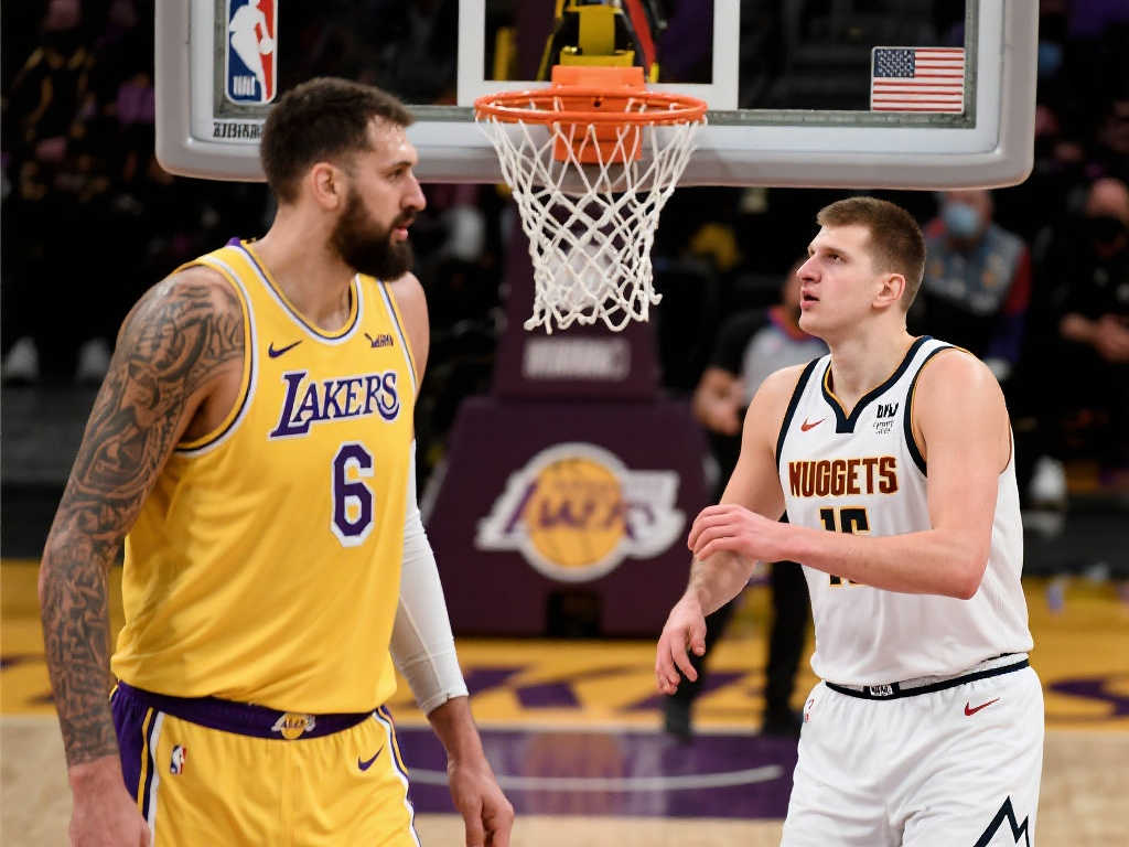 他在青年足 他在青年足